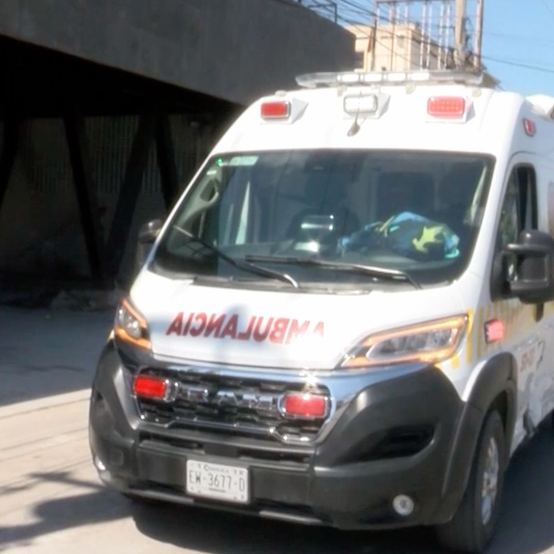 Trasladan al Hospital a Trabajador al Electrocutarse en Construcción en Piedras Negras
